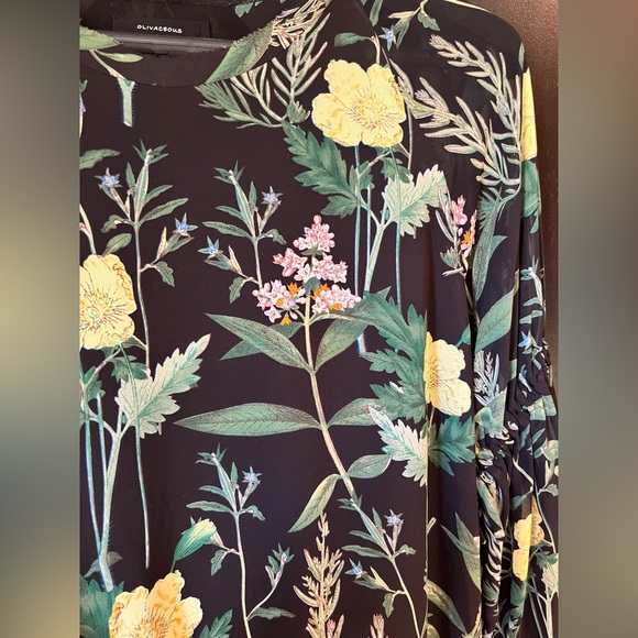 Floral Dress, size medium - Picture 6 of 7